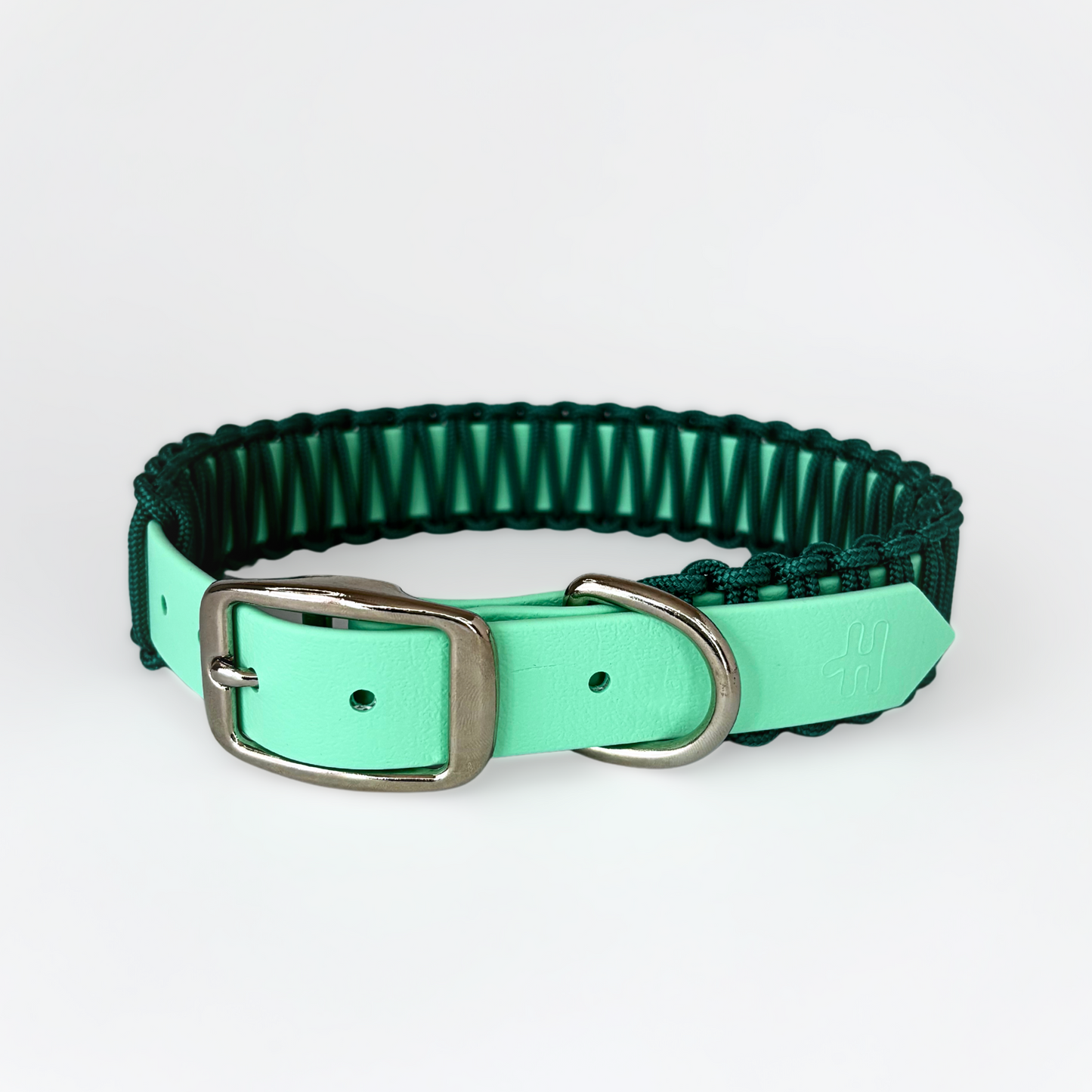 Signature collar